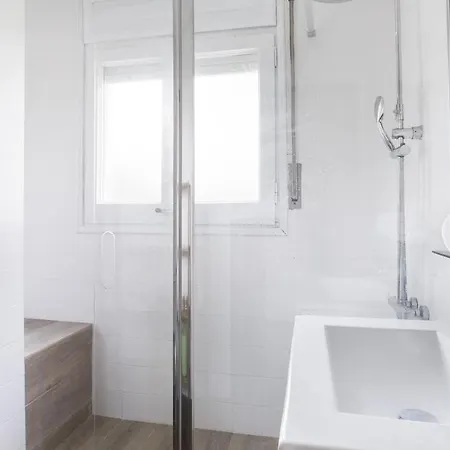 Cen A-2 - Appartement